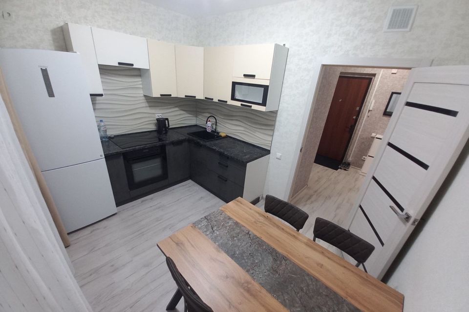 Сдаётся 1-комнатная квартира, 37 м²