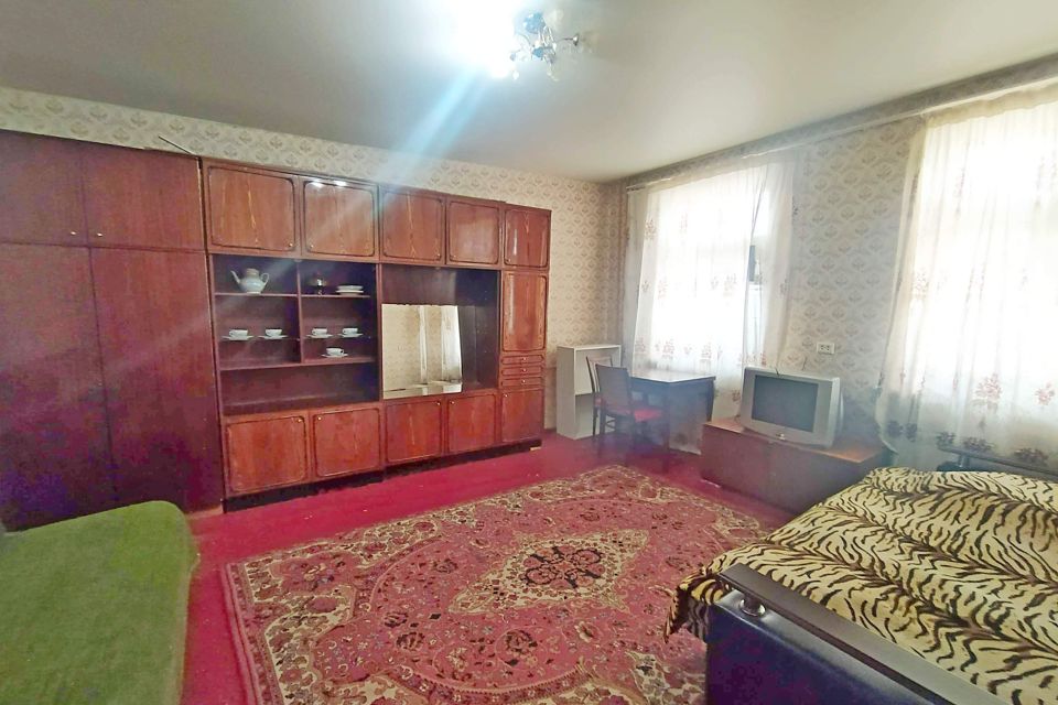 Сдаётся 1-комнатная квартира, 32 м²