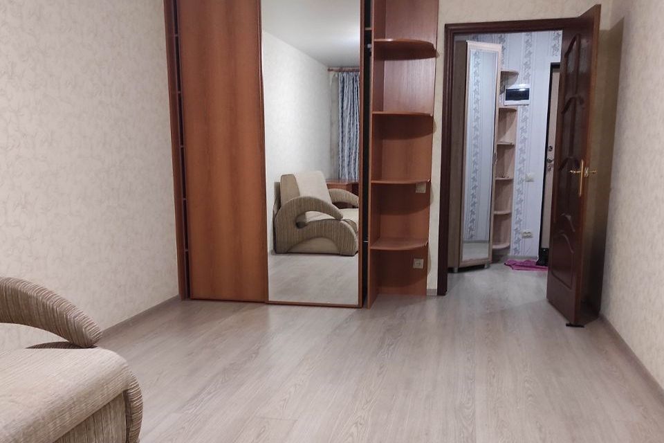 Сдаётся 1-комнатная квартира, 45 м²