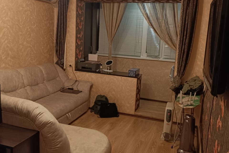 Сдаётся 1-комнатная квартира, 37 м²