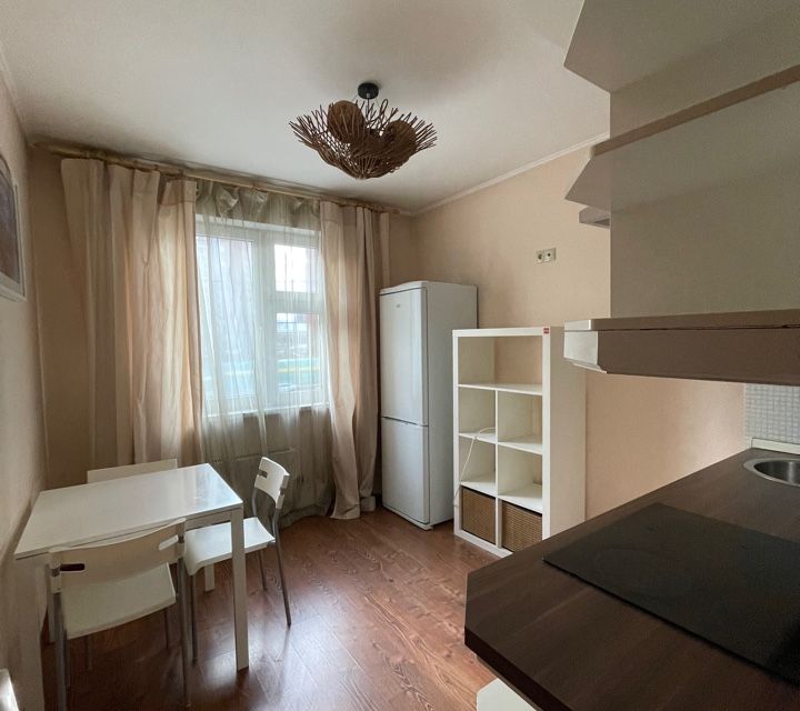 Сдаётся 1-комнатная квартира, 35 м²