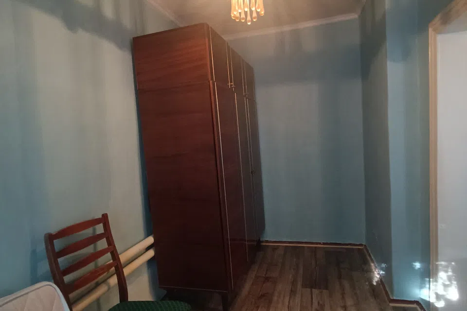 Сдаётся 4-комнатная квартира, 65 м²