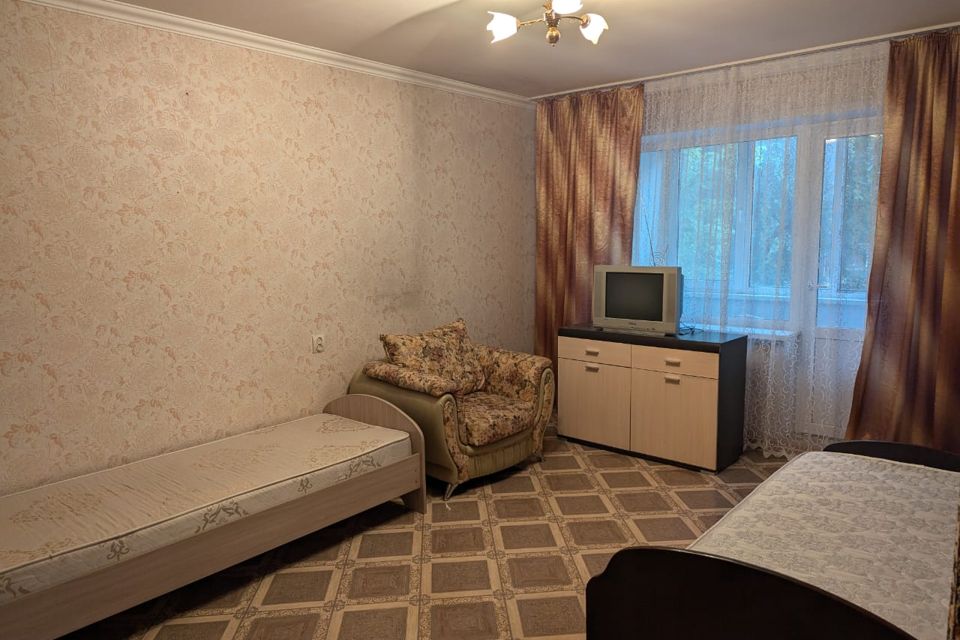 Сдаётся 1-комнатная квартира, 38 м²