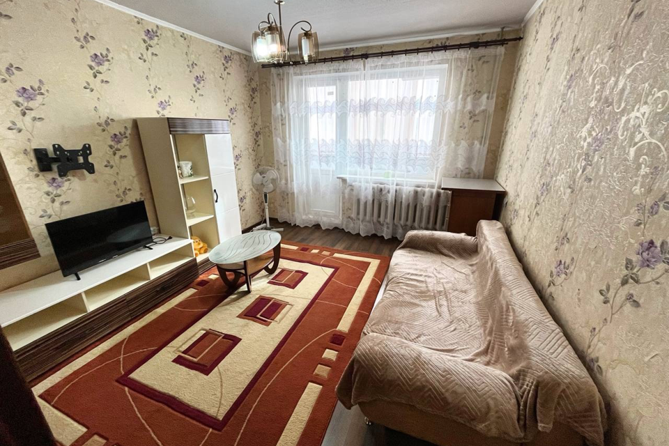 Сдаётся 1-комнатная квартира, 35 м²