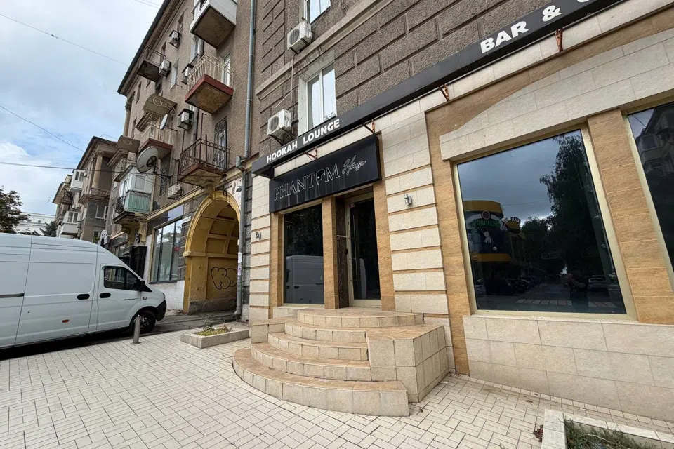 Сдаётся помещение своб. назначения, 230 м²