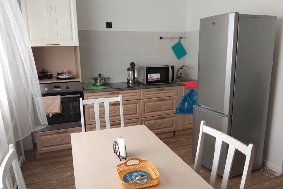 Сдаётся студия, 42 м²