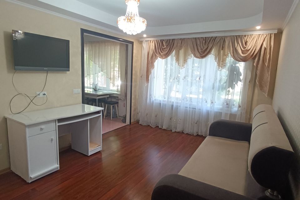 Сдаётся 2-комнатная квартира, 50 м²