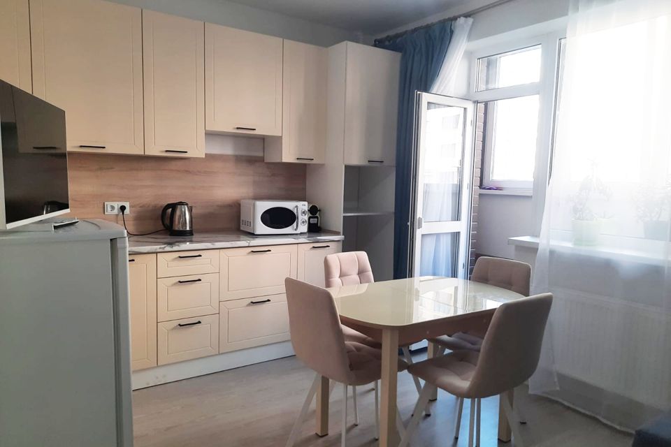 Сдаётся 1-комнатная квартира, 38 м²