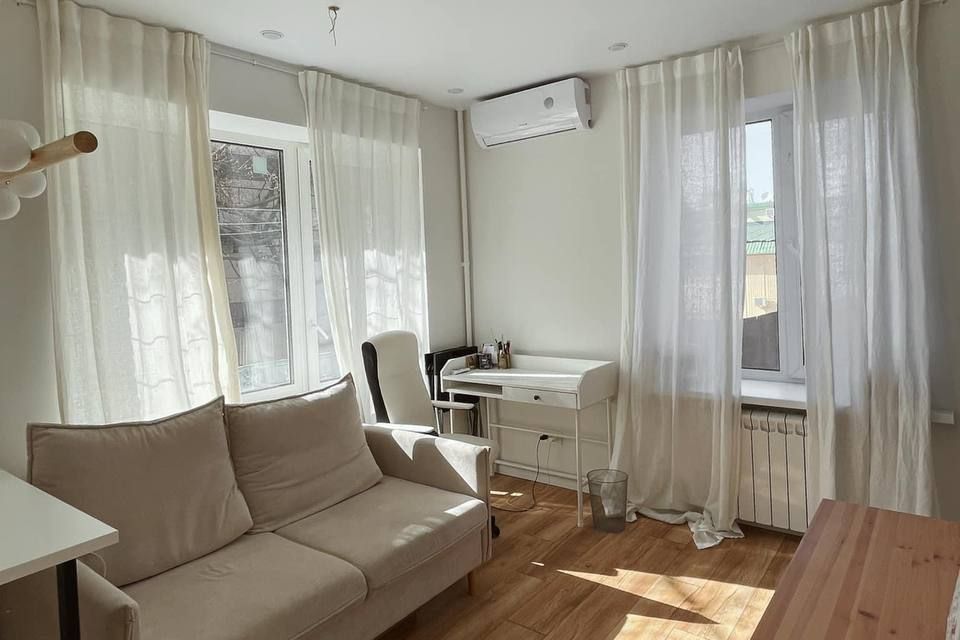 Сдаётся 1-комнатная квартира, 35 м²
