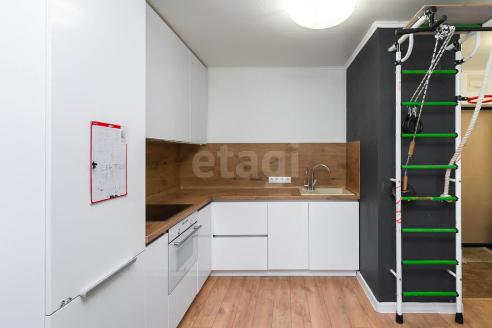 Сдаётся 1-комнатная квартира, 55.3 м²