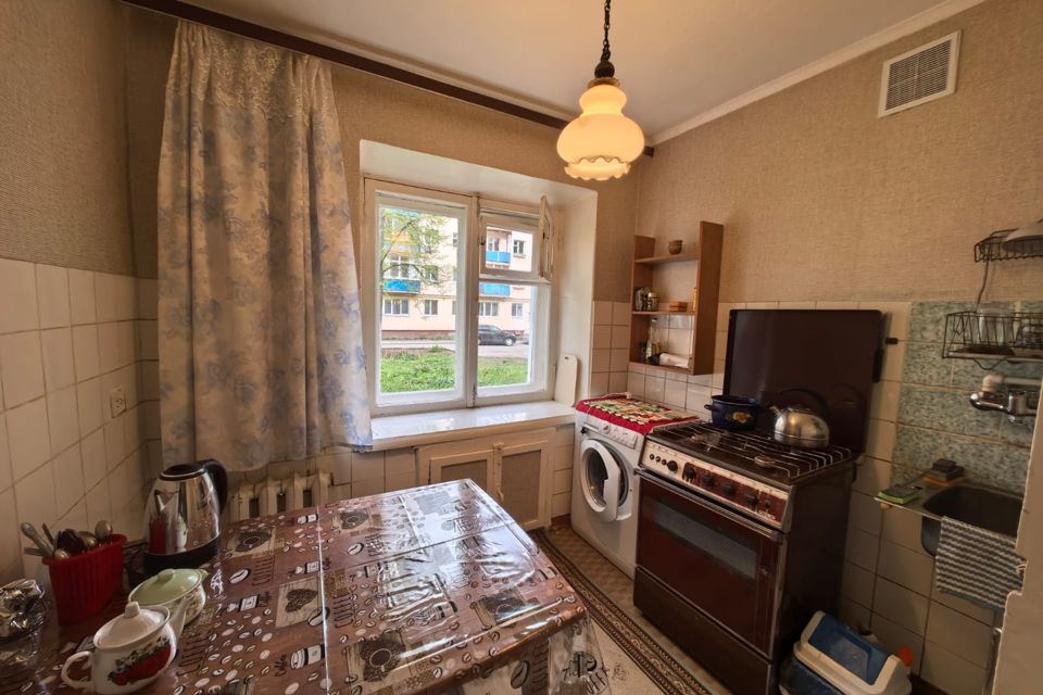 Сдаётся 3-комнатная квартира, 56 м²