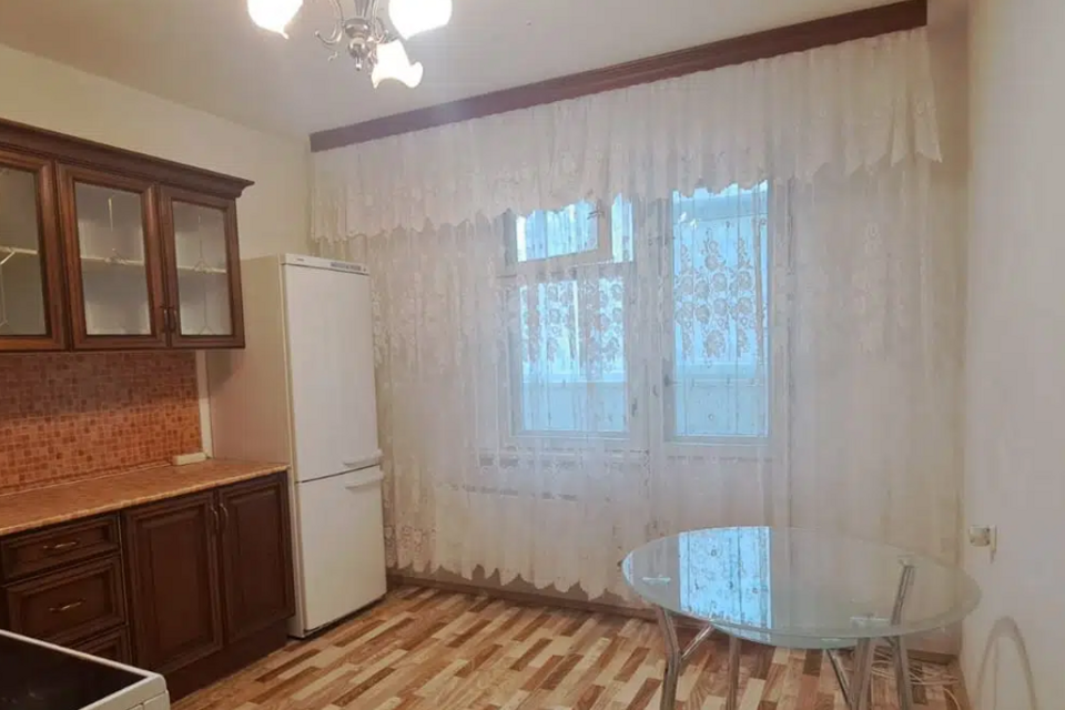 Сдаётся 1-комнатная квартира, 35 м²