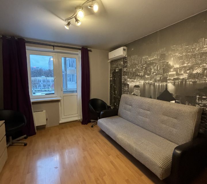 Сдаётся 1-комнатная квартира, 35 м²