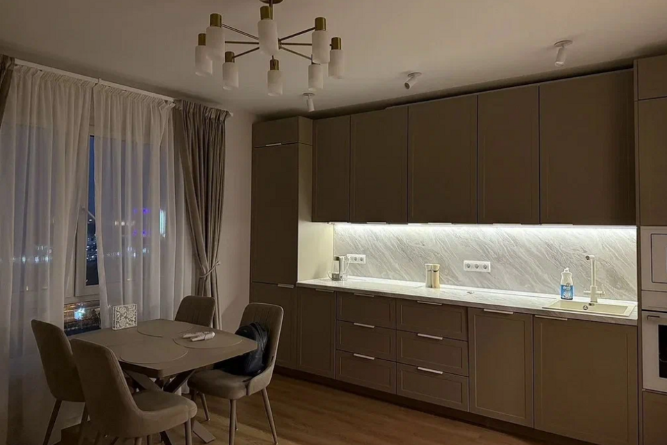 Сдаётся 2-комнатная квартира, 52 м²