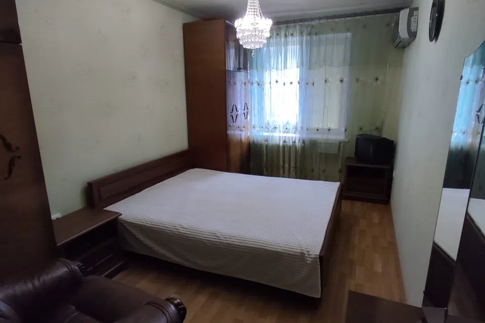 Сдаётся 4-комнатная квартира, 80 м²