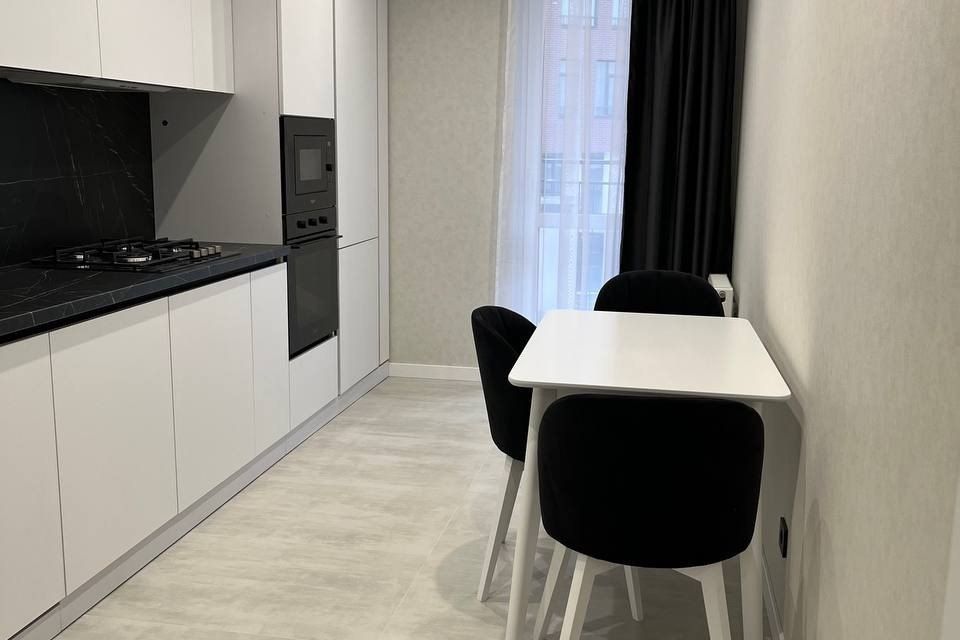 Сдаётся 1-комнатная квартира, 37 м²