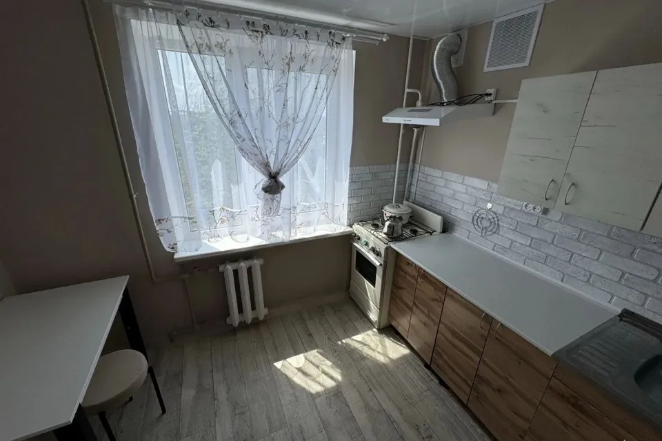 Сдаётся 2-комнатная квартира, 50 м²