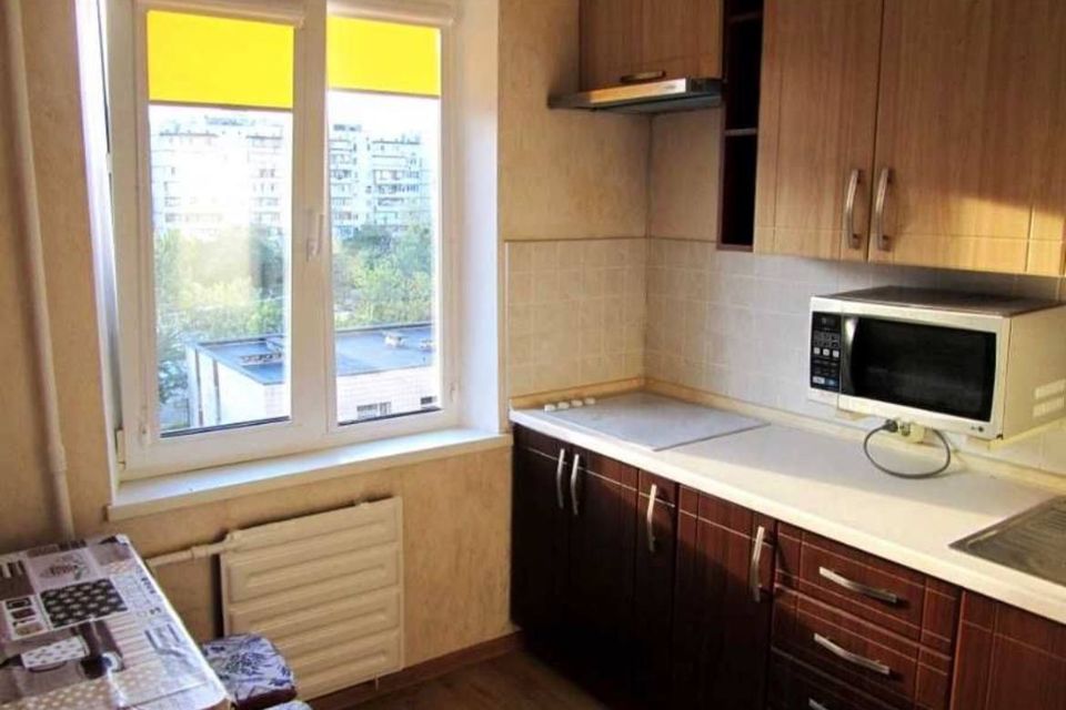 Сдаётся 1-комнатная квартира, 35 м²