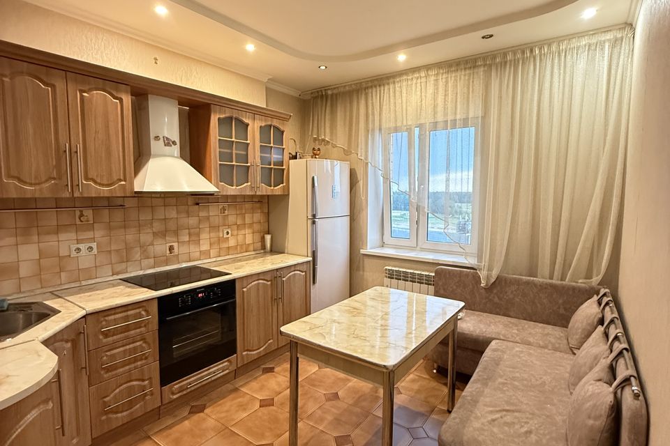 Сдаётся 2-комнатная квартира, 60 м²
