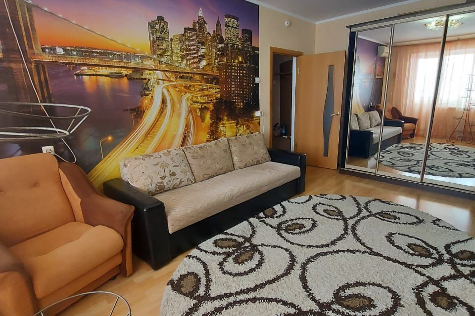 Сдаётся 1-комнатная квартира, 38 м²