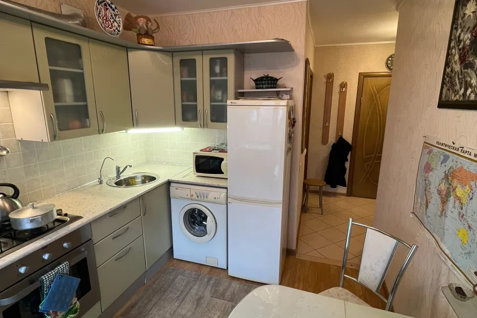 Сдаётся 1-комнатная квартира, 38 м²