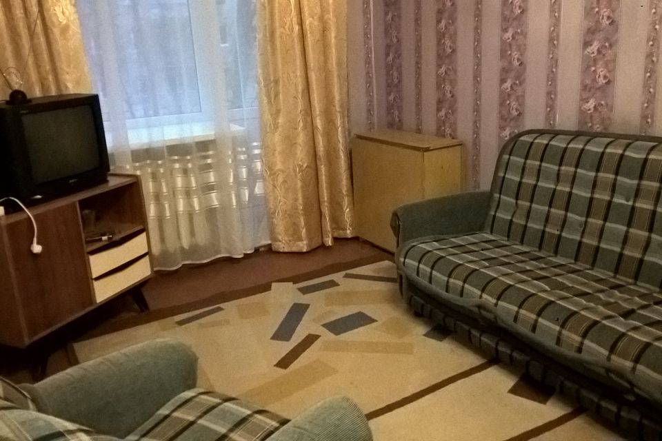 Сдаётся 2-комнатная квартира, 42.1 м²