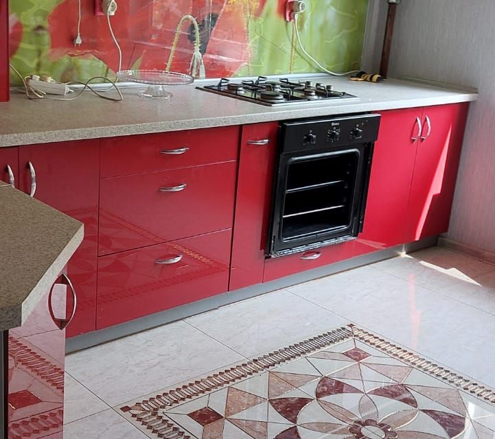 Сдаётся 2-комнатная квартира, 70 м²
