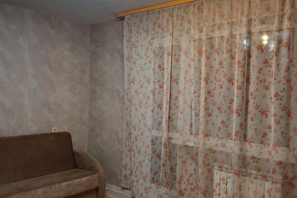 Сдаётся 1-комнатная квартира, 35 м²