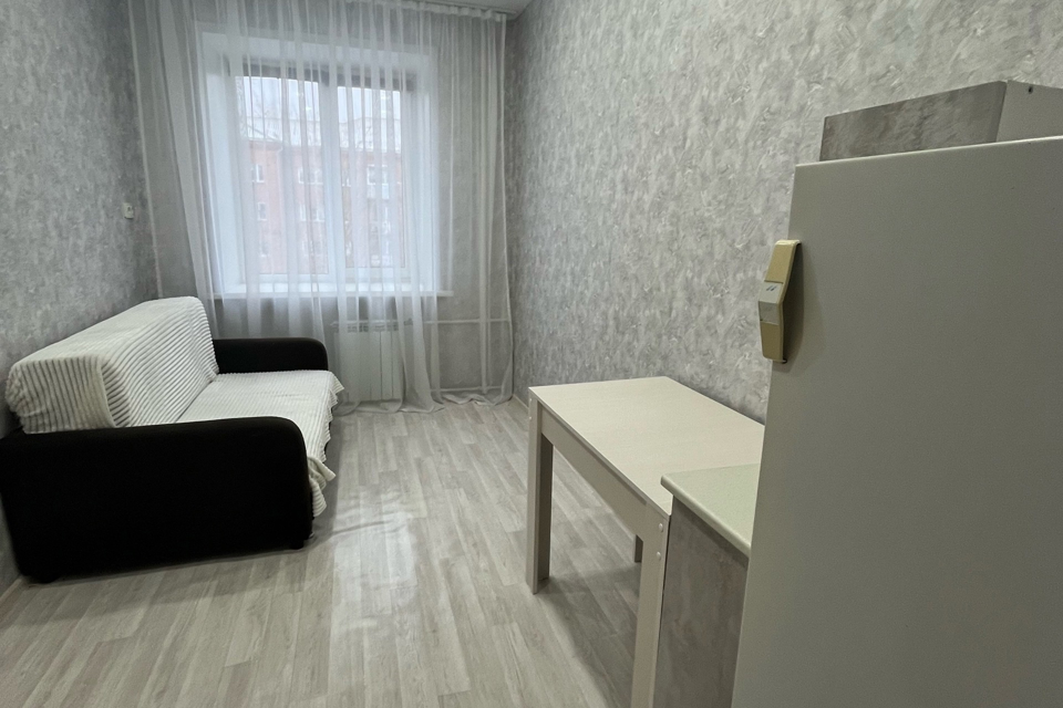 Сдаётся комната в 3-комн. квартире, 12 м²