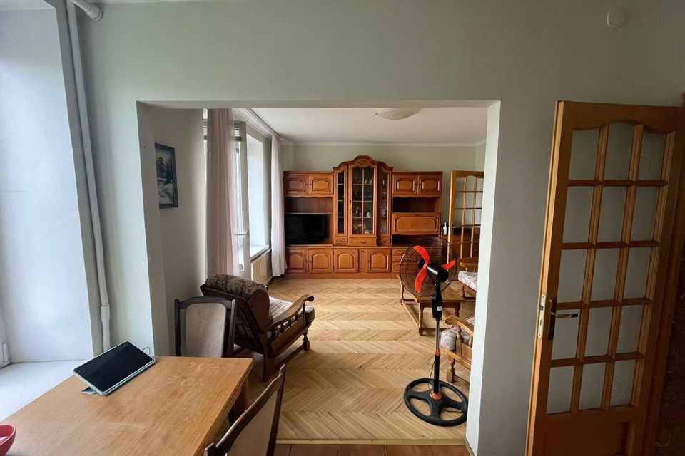 Сдаётся 3-комнатная квартира, 68.2 м²