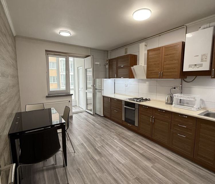 Сдаётся 1-комнатная квартира, 37 м²