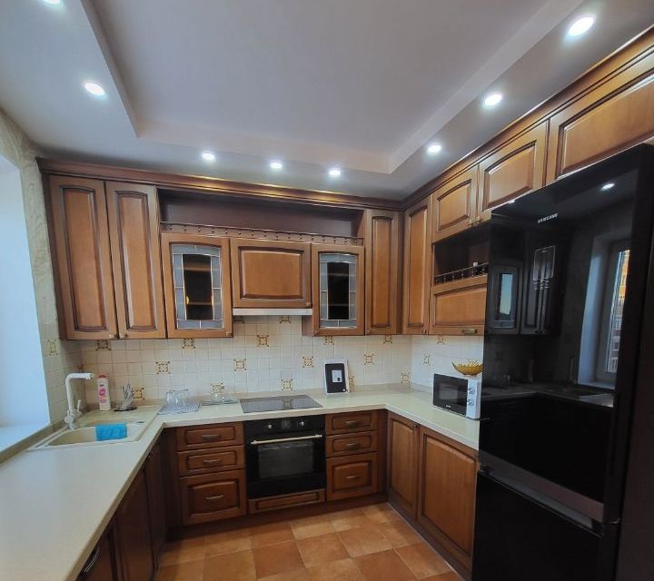 Сдаётся 3-комнатная квартира, 77 м²