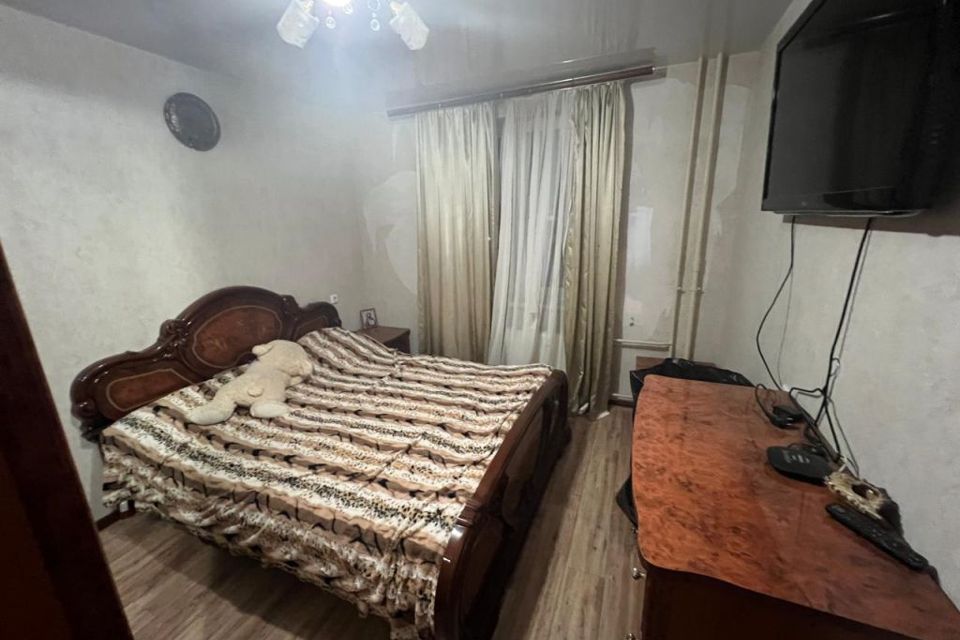 Сдаётся 2-комнатная квартира, 58 м²