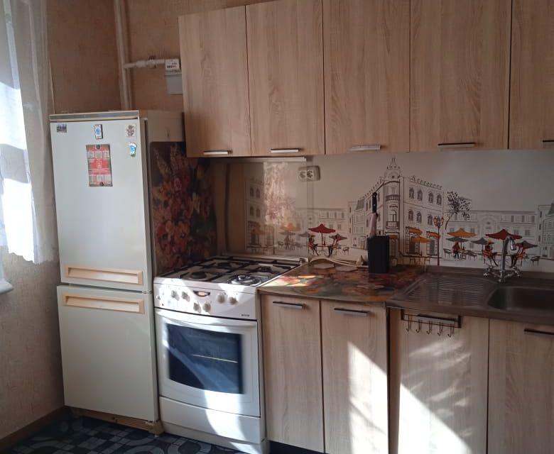 Сдаётся 1-комнатная квартира, 38 м²
