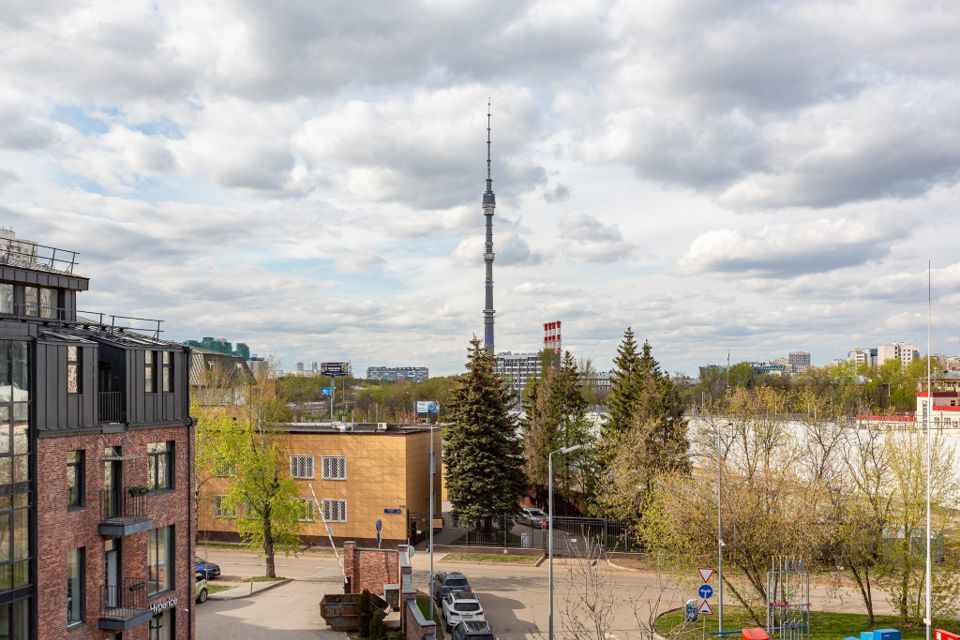 Сдаётся 2-комнатная квартира, 75.7 м²