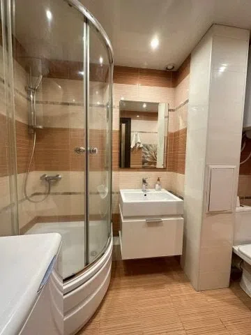 Сдаётся 2-комнатная квартира, 57 м²
