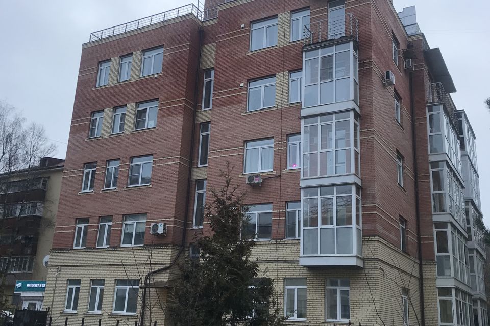 Сдаётся 1-комнатная квартира, 49 м²