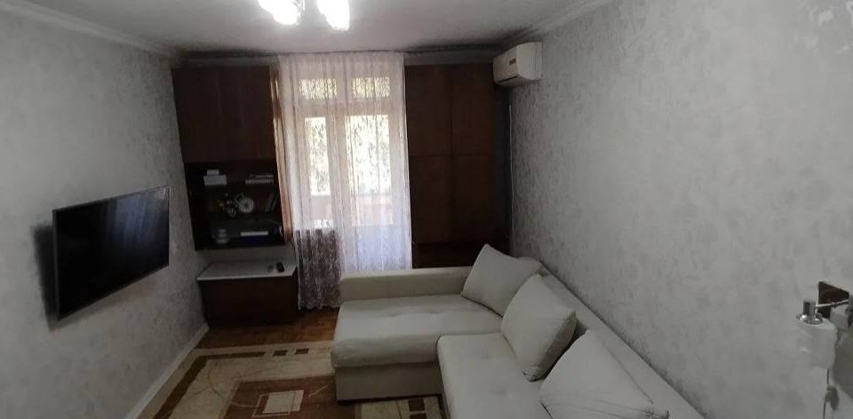 Сдаётся 1-комнатная квартира, 43 м²