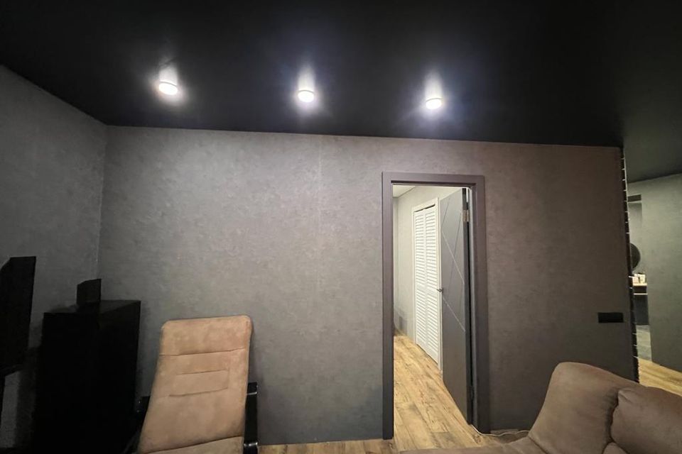 Сдаётся 1-комнатная квартира, 50 м²