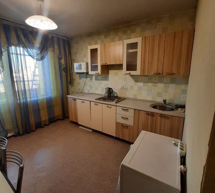 Сдаётся 1-комнатная квартира, 52 м²