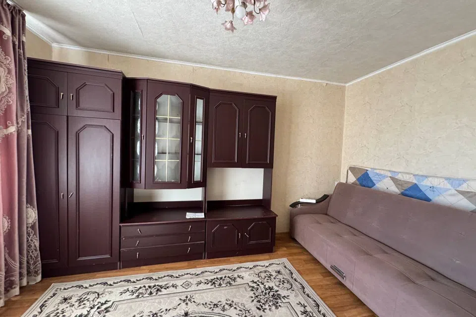 Сдаётся 1-комнатная квартира, 32 м²