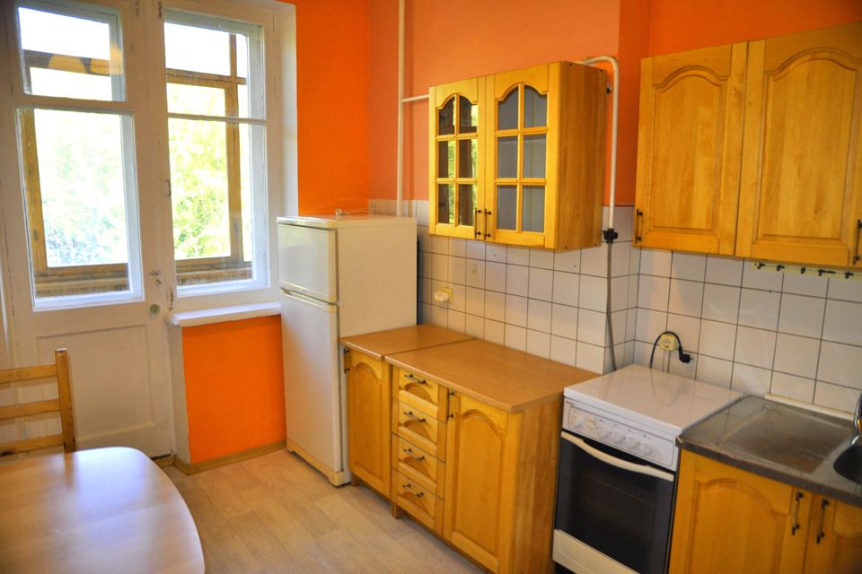 Сдаётся 2-комнатная квартира, 58 м²