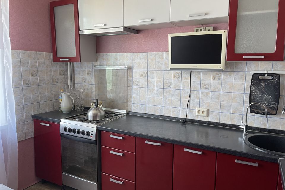 Сдаётся 2-комнатная квартира, 56 м²