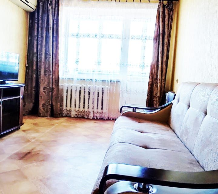 Сдаётся 1-комнатная квартира, 33 м²
