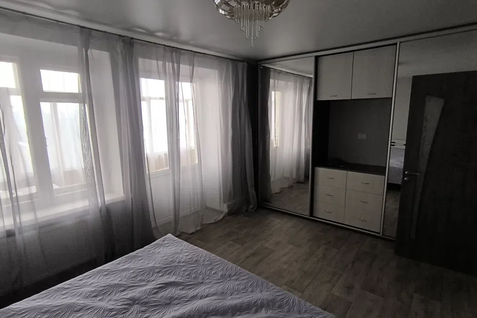 Сдаётся 2-комнатная квартира, 60 м²