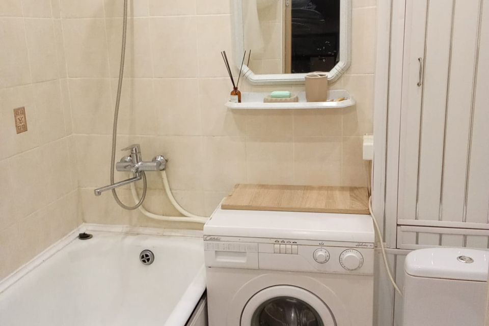 Сдаётся 1-комнатная квартира, 38 м²