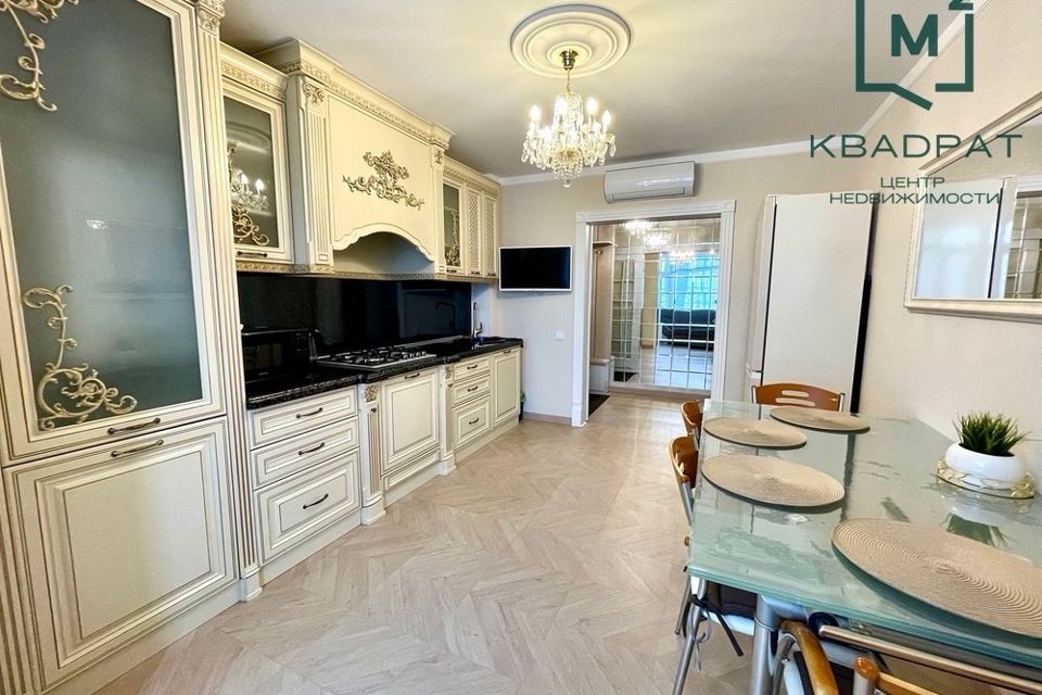 Сдаётся 2-комнатная квартира, 62 м²