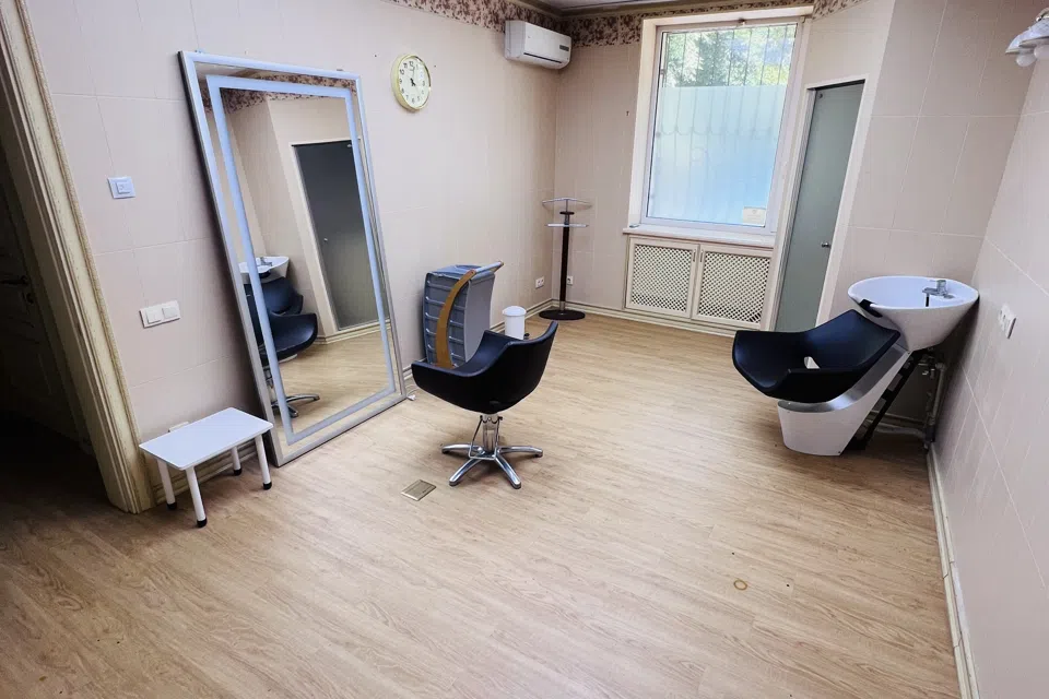 Сдаётся помещение своб. назначения, 80 м²