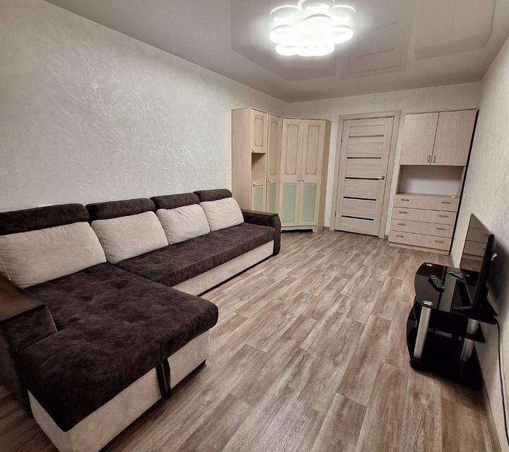 Сдаётся 2-комнатная квартира, 57 м²