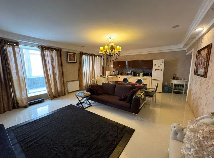 Сдаётся 3-комнатная квартира, 120 м²